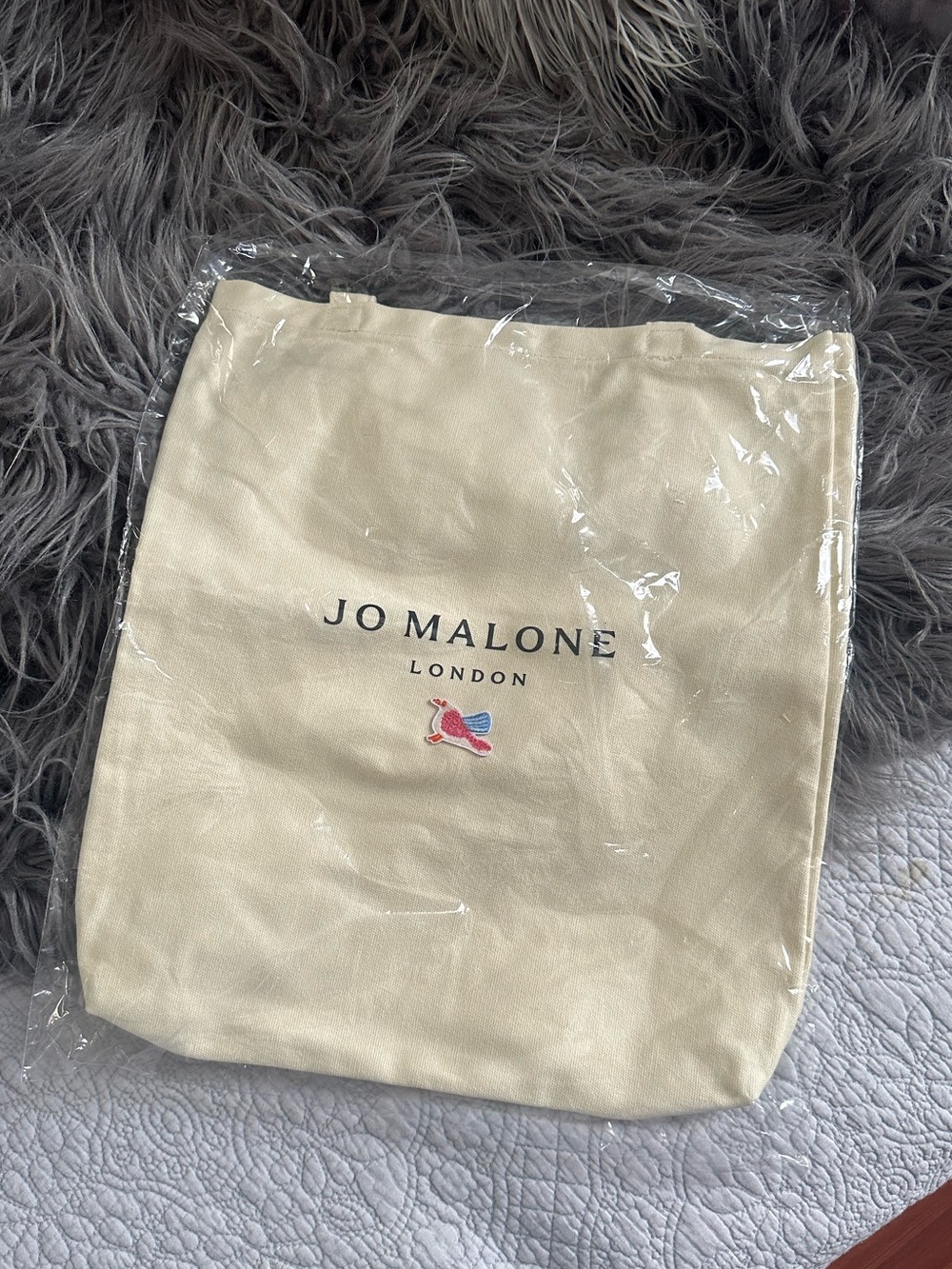 Jo Malone Cream Shoulder Bag Tote with Small Multicolor Bird Patch